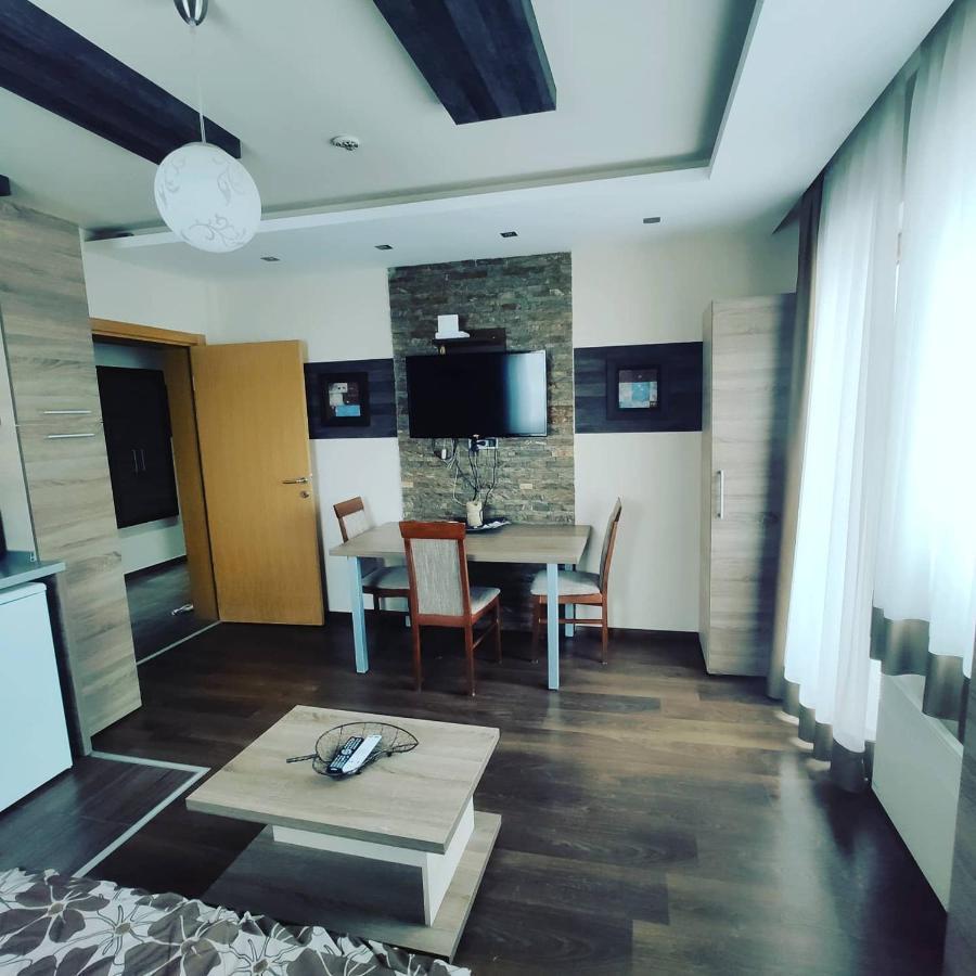 Apartman D16 Milmari Κοπαόνικ Εξωτερικό φωτογραφία