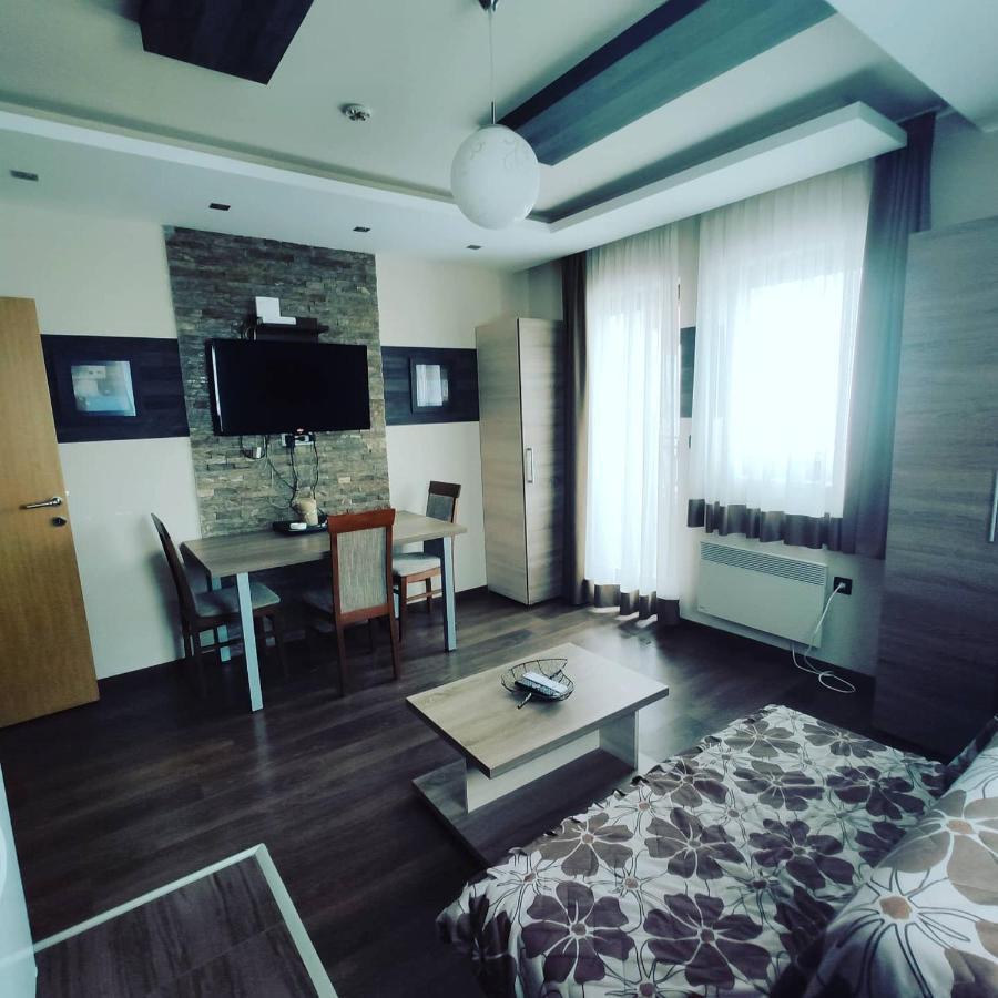 Apartman D16 Milmari Κοπαόνικ Εξωτερικό φωτογραφία